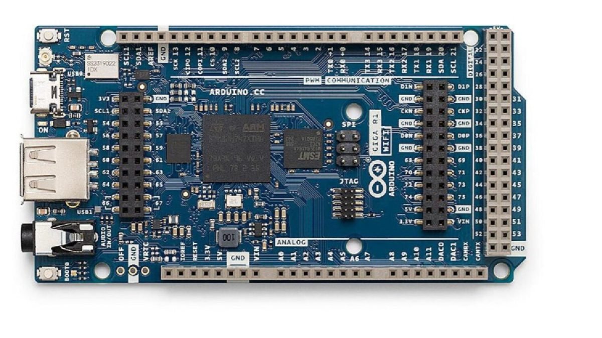 Arduino GIGA R1 WiFi, 101 x 53mm, 3.3VDC Operating Voltage