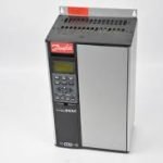 Danfoss VLT Frequency Converter VLT6004HT4C20STR3DLF00A00C0 5.3 A output for AC motors