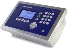 Mettler-Toledo IND560 weighing terminal with stainless steel housing for analog industrial scales