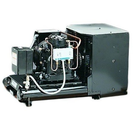 Image of Copeland Condensing Unit, part number C8AL0200TAD001, showing compressor and receiver components